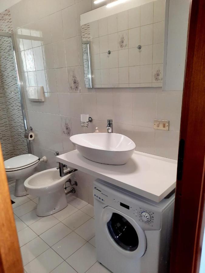 Ferienwohnung 200 Passi Cannero Riviera Exterior foto